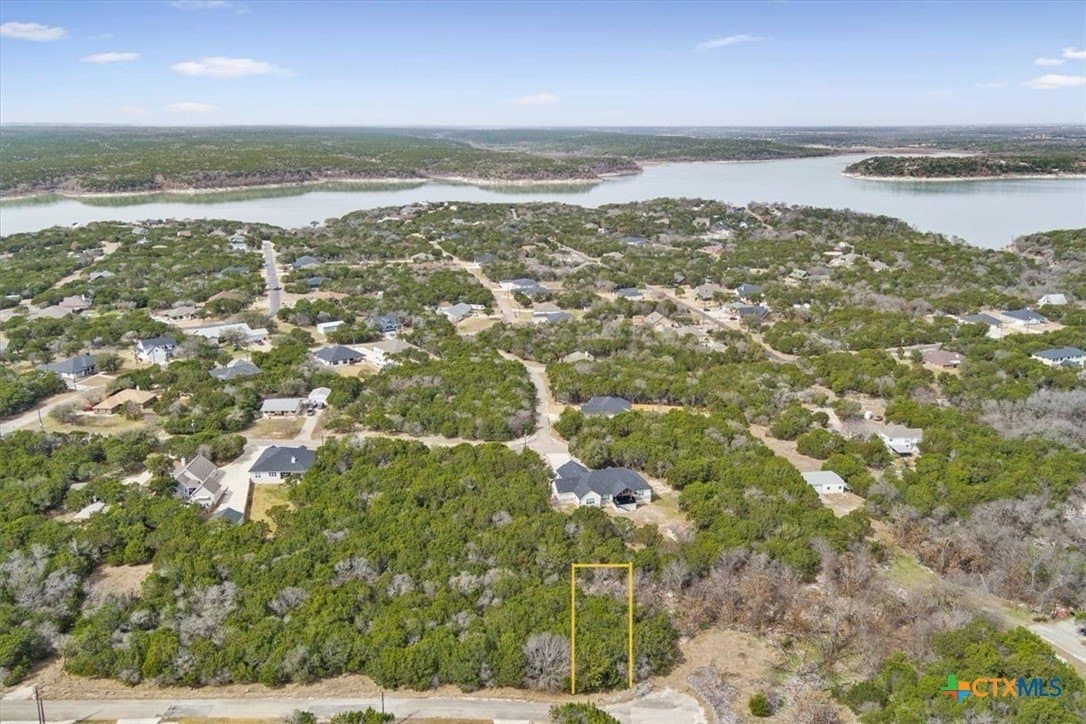 0.44 acres in Bell County - photo 4