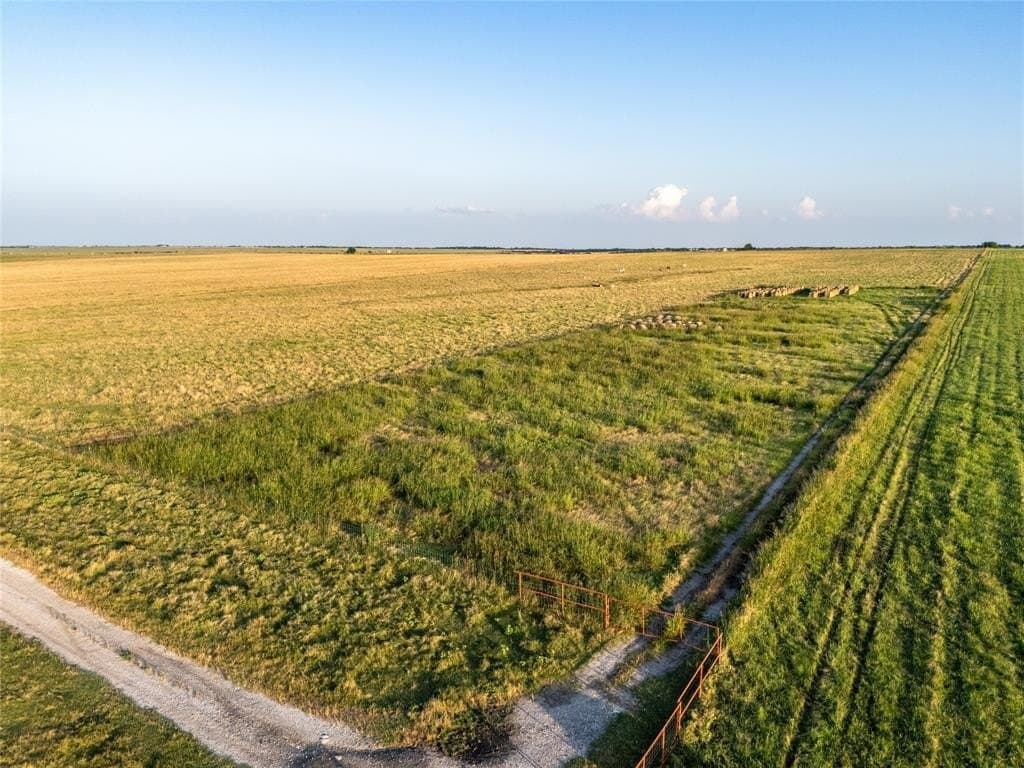 250.49 acres in Denton County - photo 6