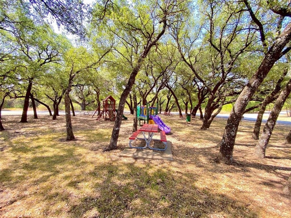 0.04 acres in Hood County - photo 10