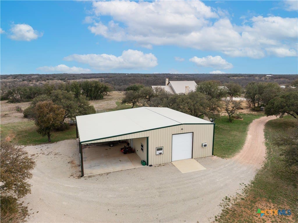 605 acres in Mills County - photo 34