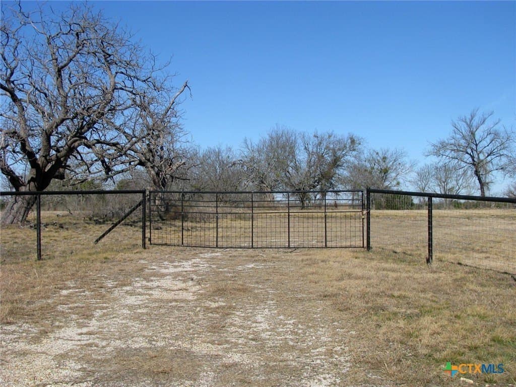 TBD Lot 4 Old Pidcoke Road lot: 4
