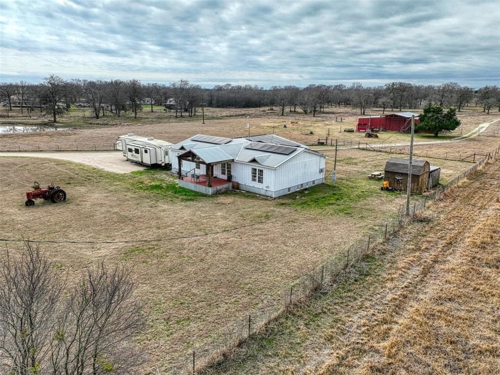 14.23 acres in Hill County - photo 3
