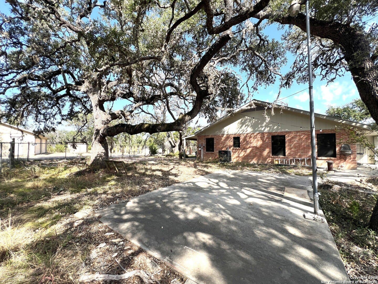 10.73 acres in Bandera County - photo 93