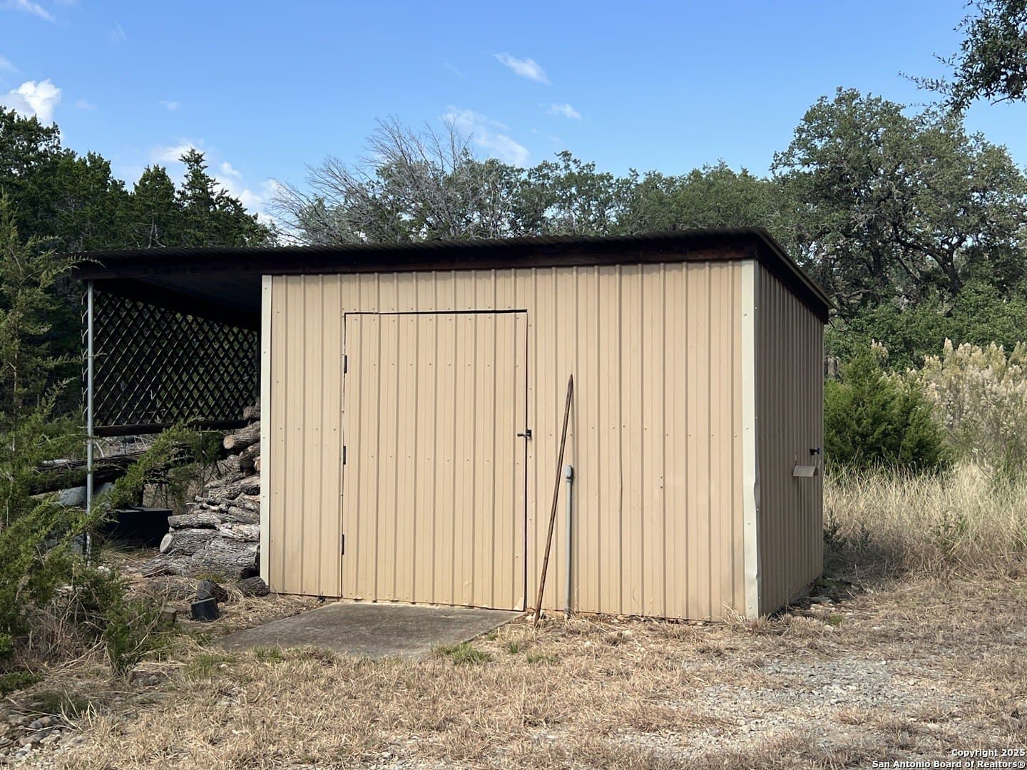 10.73 acres in Bandera County - photo 54