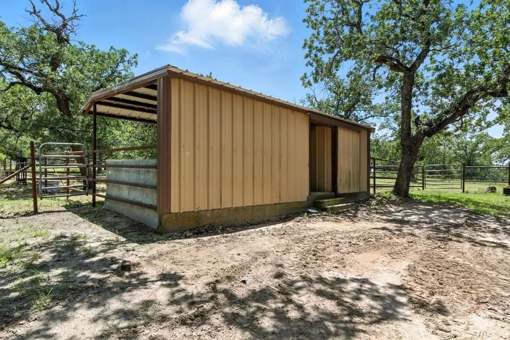 10 acres in Erath County - photo 31