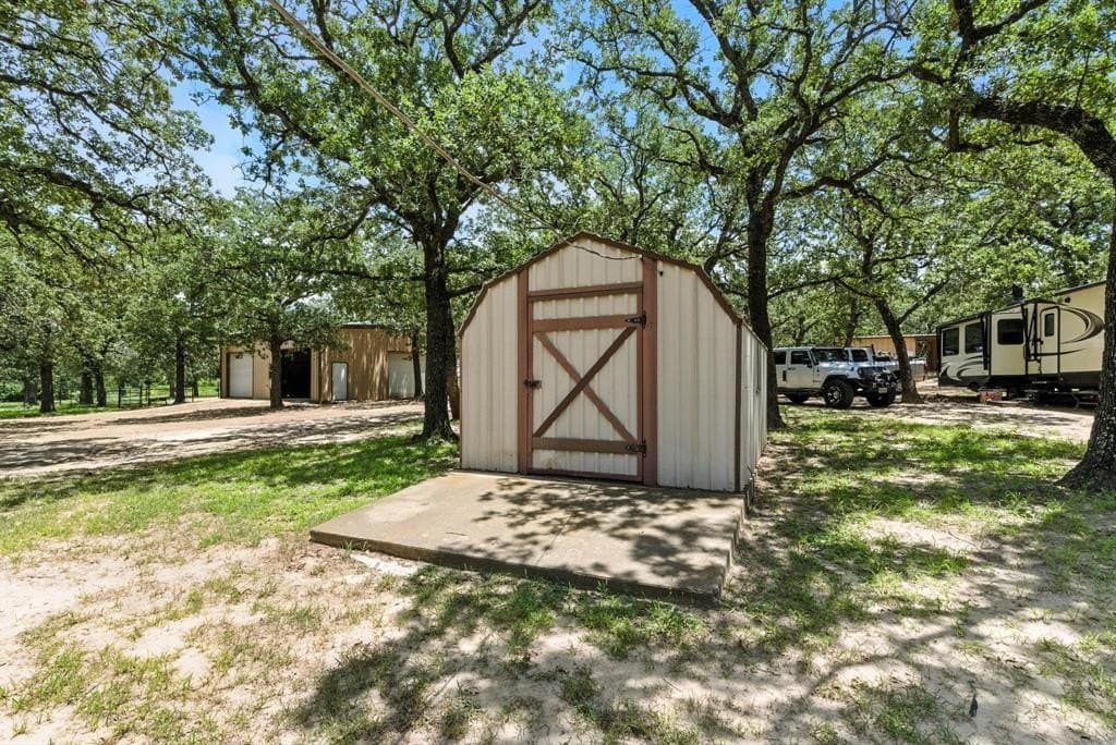 10 acres in Erath County - photo 36