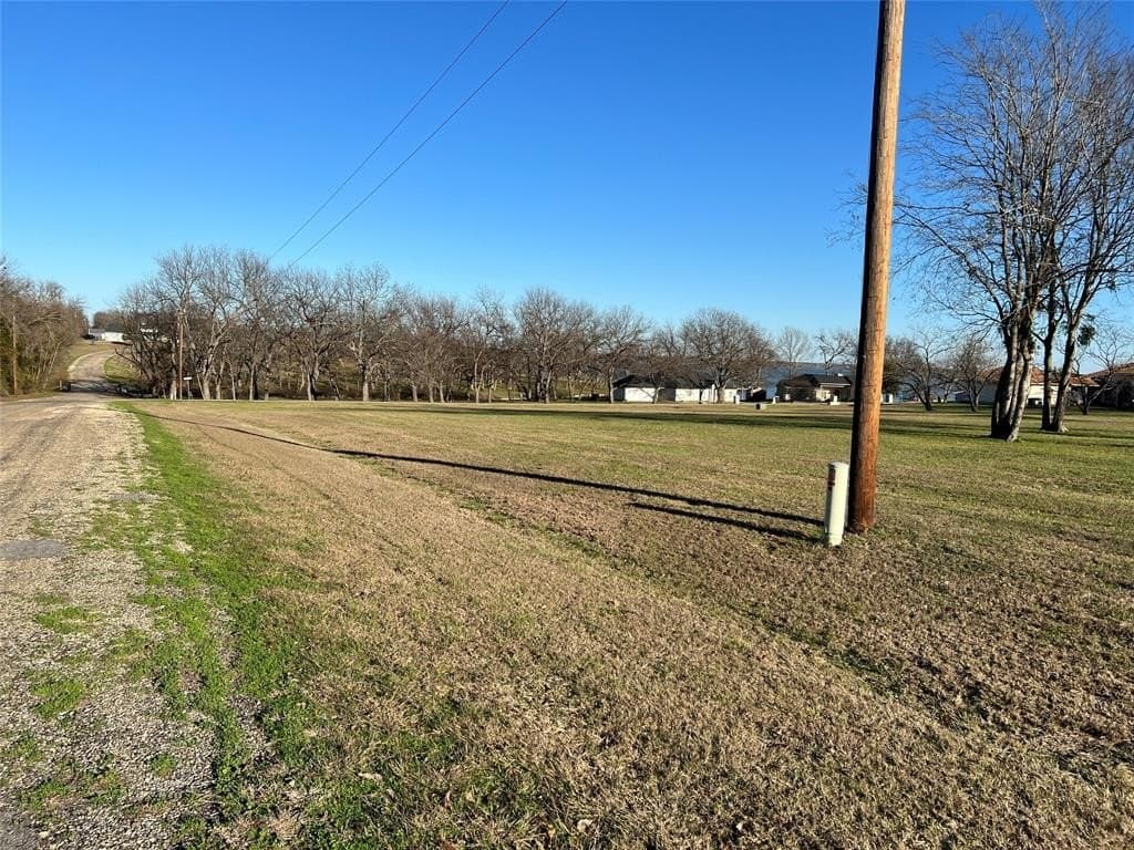 1.26 acres in Navarro County - photo 26