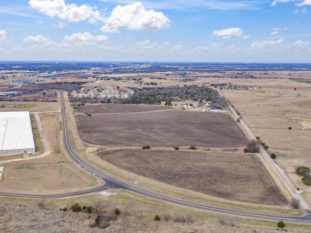 37.73 acres in Ellis County - photo 13
