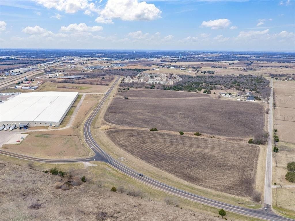 37.73 acres in Ellis County - photo 12