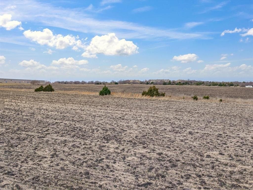 37.73 acres in Ellis County - photo 6