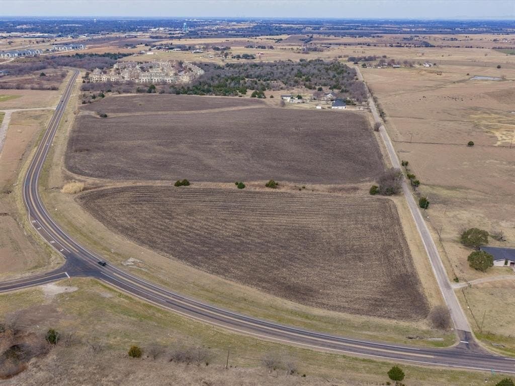 37.73 acres in Ellis County - photo 10