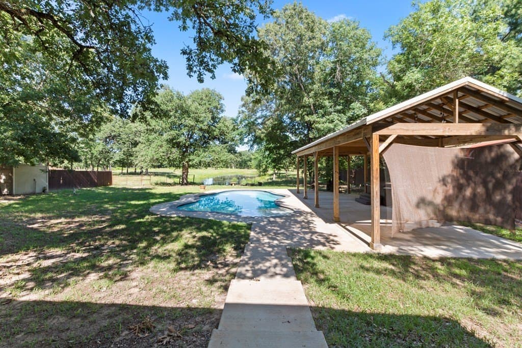 15.14 acres in Henderson County - photo 2