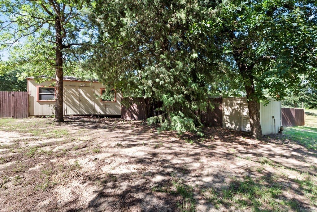 15.14 acres in Henderson County - photo 34