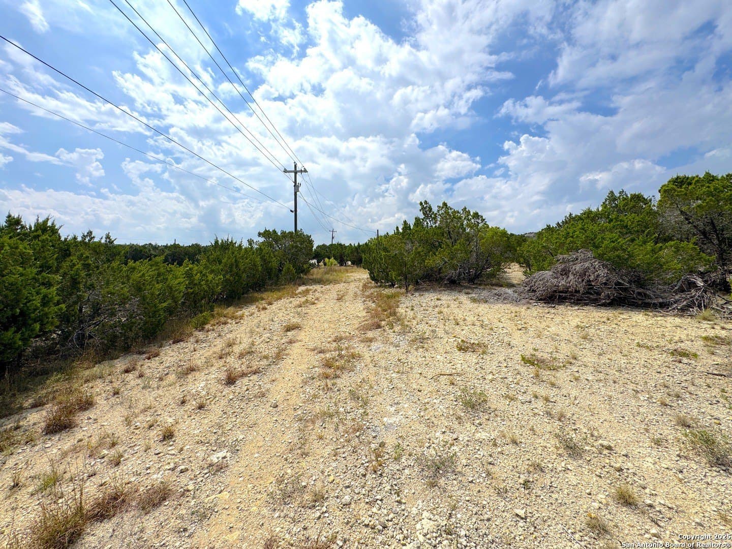 0.99 acres in Comal County - photo 11