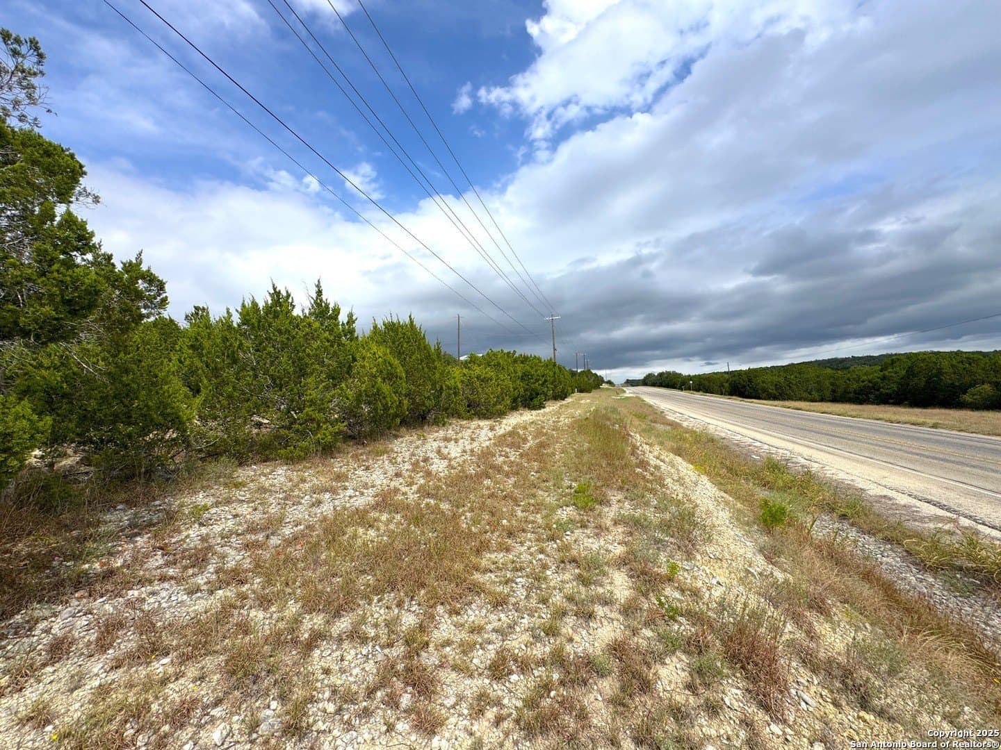 0.99 acres in Comal County - photo 14