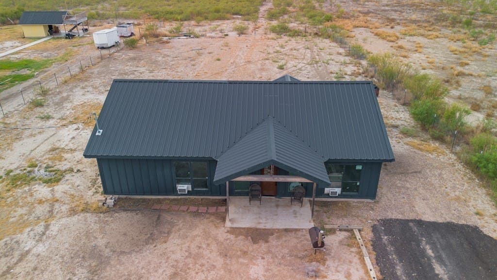436,035 acres in Maverick County - photo 17