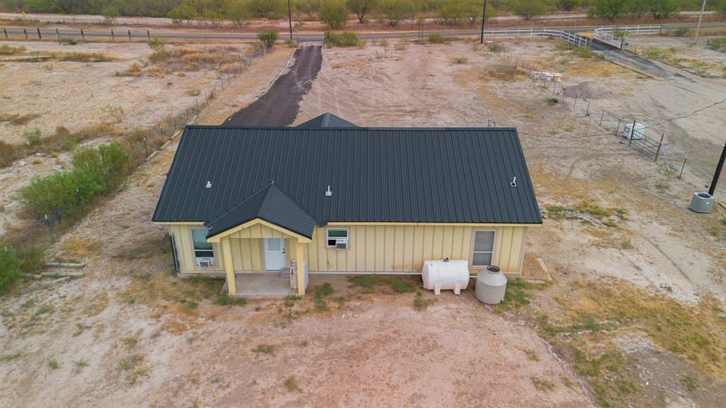 436,035 acres in Maverick County - photo 20
