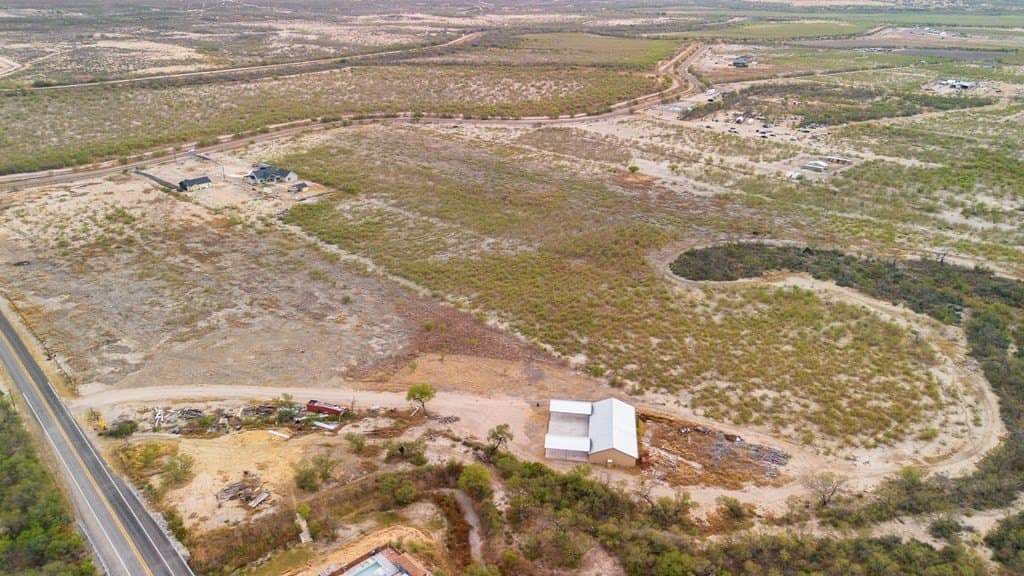 436,035 acres in Maverick County - photo 32