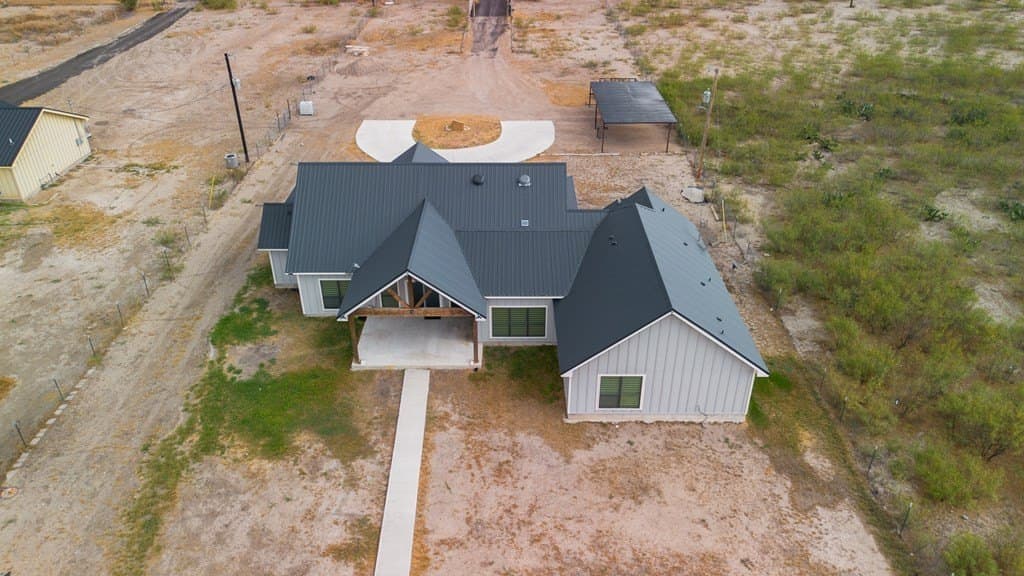 436,035 acres in Maverick County - photo 5