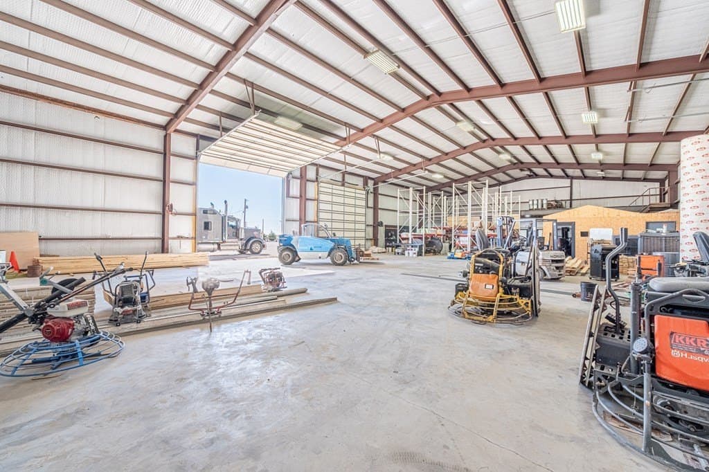 5 acres in Gaines County - photo 17