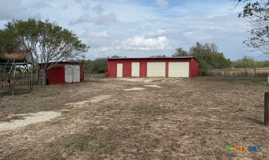 189.53 acres in Karnes County - photo 3