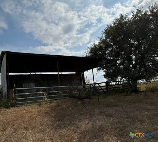 189.53 acres in Karnes County - photo 29