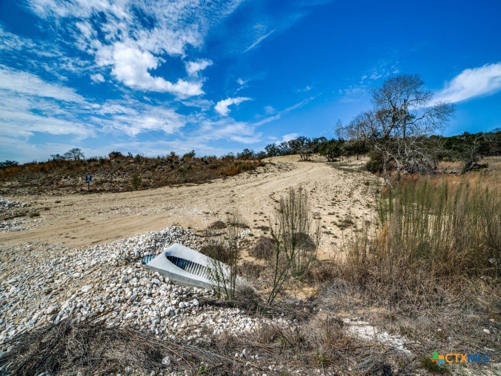 5.27 acres in Kendall County - photo 14