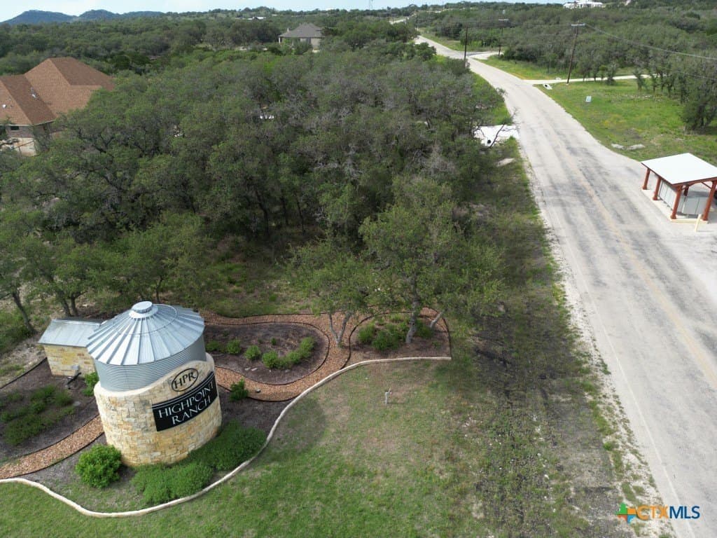 5.27 acres in Kendall County - photo 2