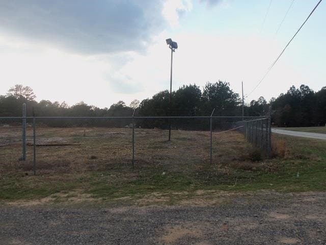 4.93 acres in Gregg County - photo 7