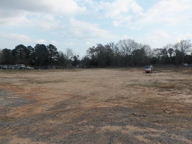 4.93 acres in Gregg County - photo 5