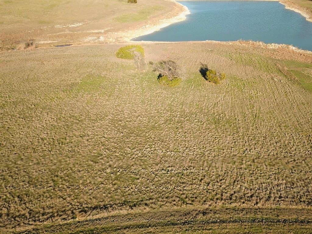 0.35 acres in Johnson County - photo 4