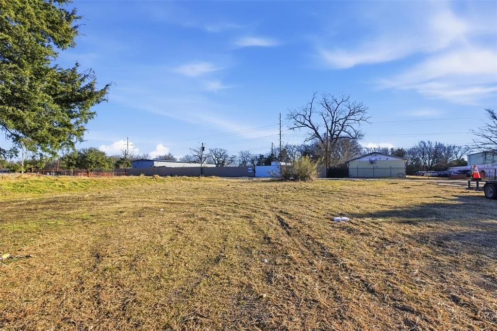 0.24 acres in Dallas County - photo 12