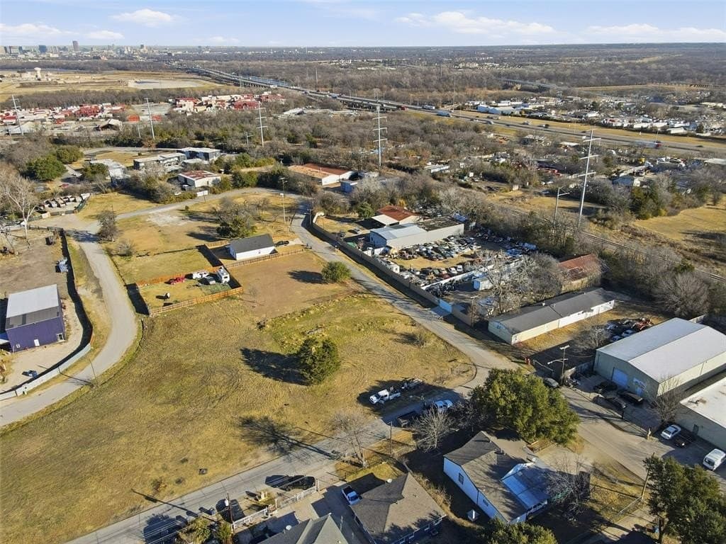 0.24 acres in Dallas County - photo 15