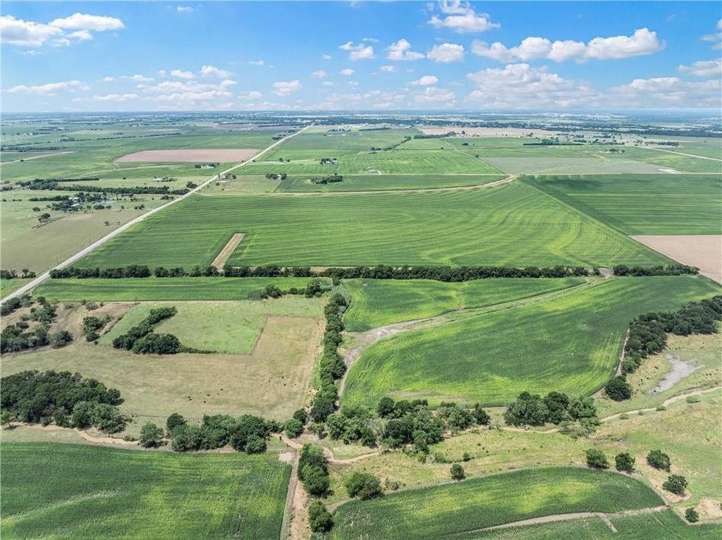 126 acres in McLennan County - photo 7