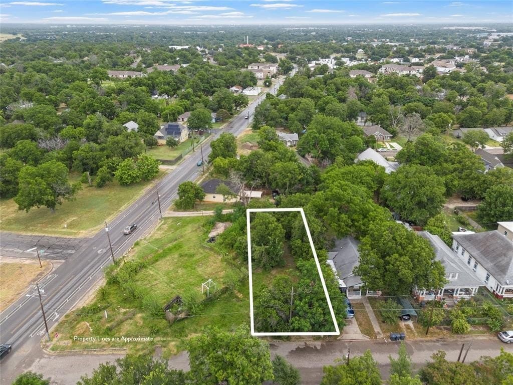 0.17 acres in McLennan County - photo 9