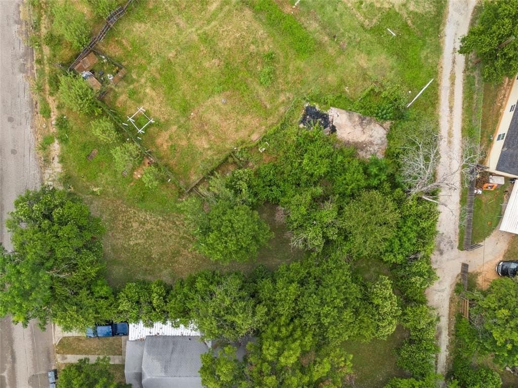 0.17 acres in McLennan County - photo 6