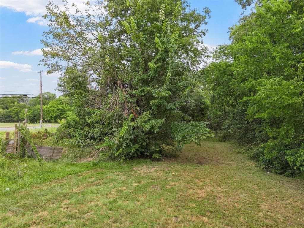 0.17 acres in McLennan County - photo 8