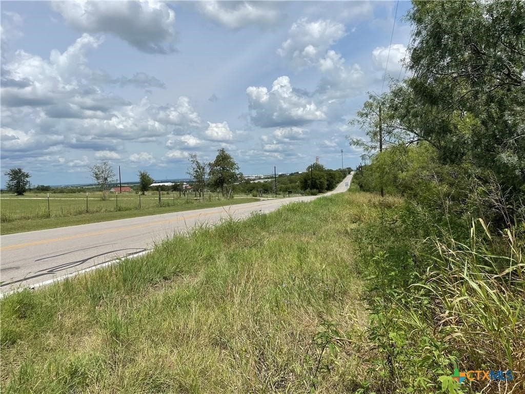 11.13 acres in Travis County - photo 5