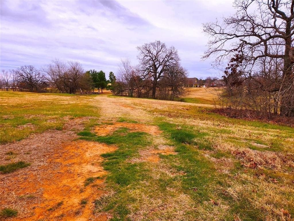 1.02 acres in Henderson County - photo 3