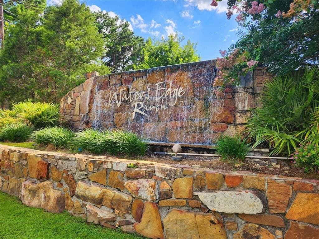 1.02 acres in Henderson County - photo 23