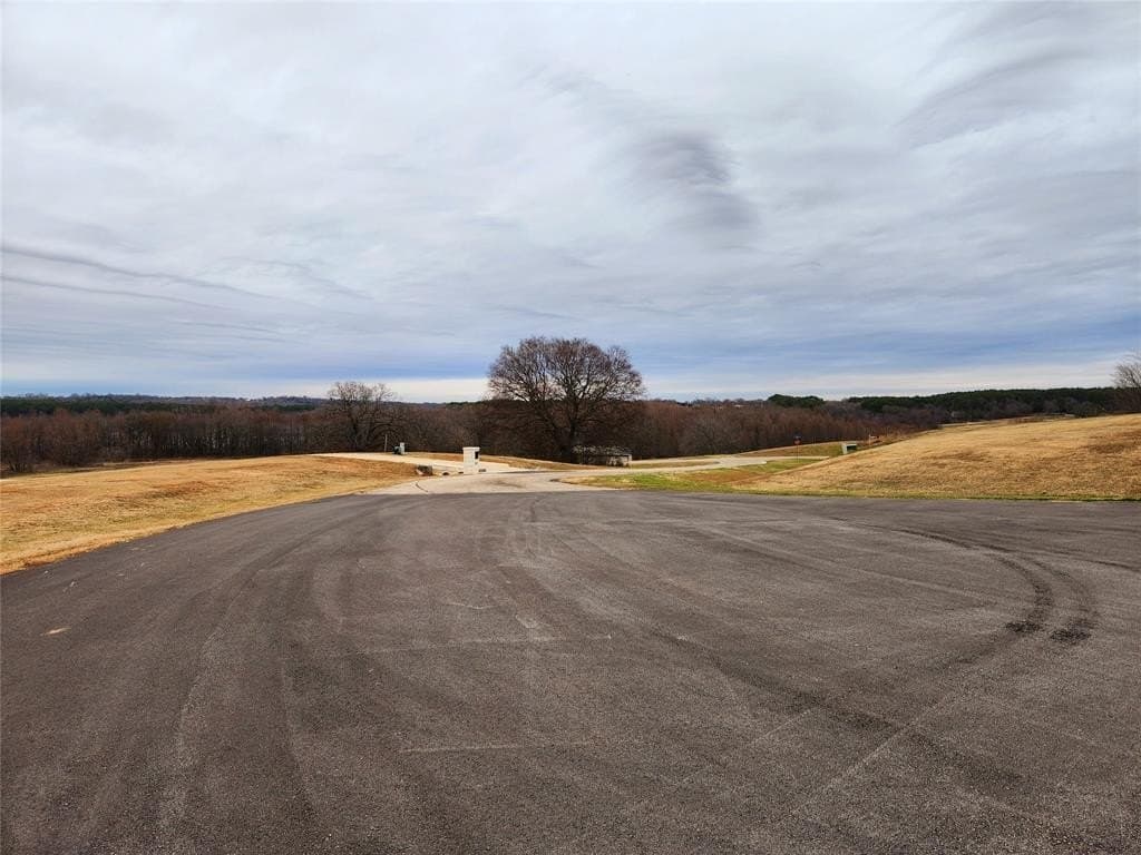 1.02 acres in Henderson County - photo 18