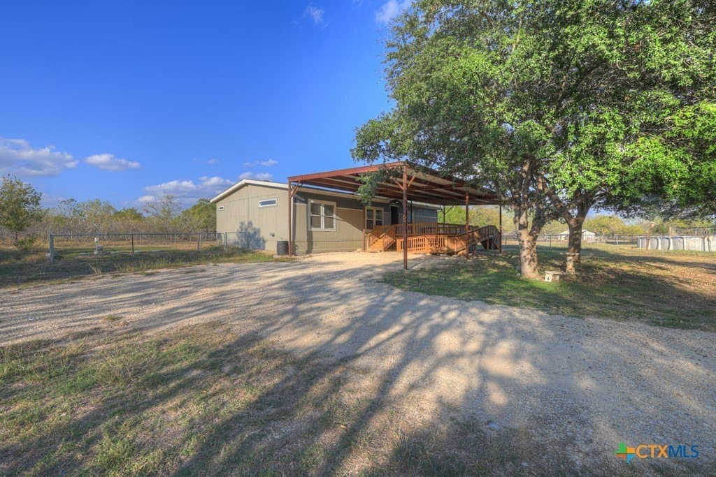 10.06 acres in Comal County - photo 28
