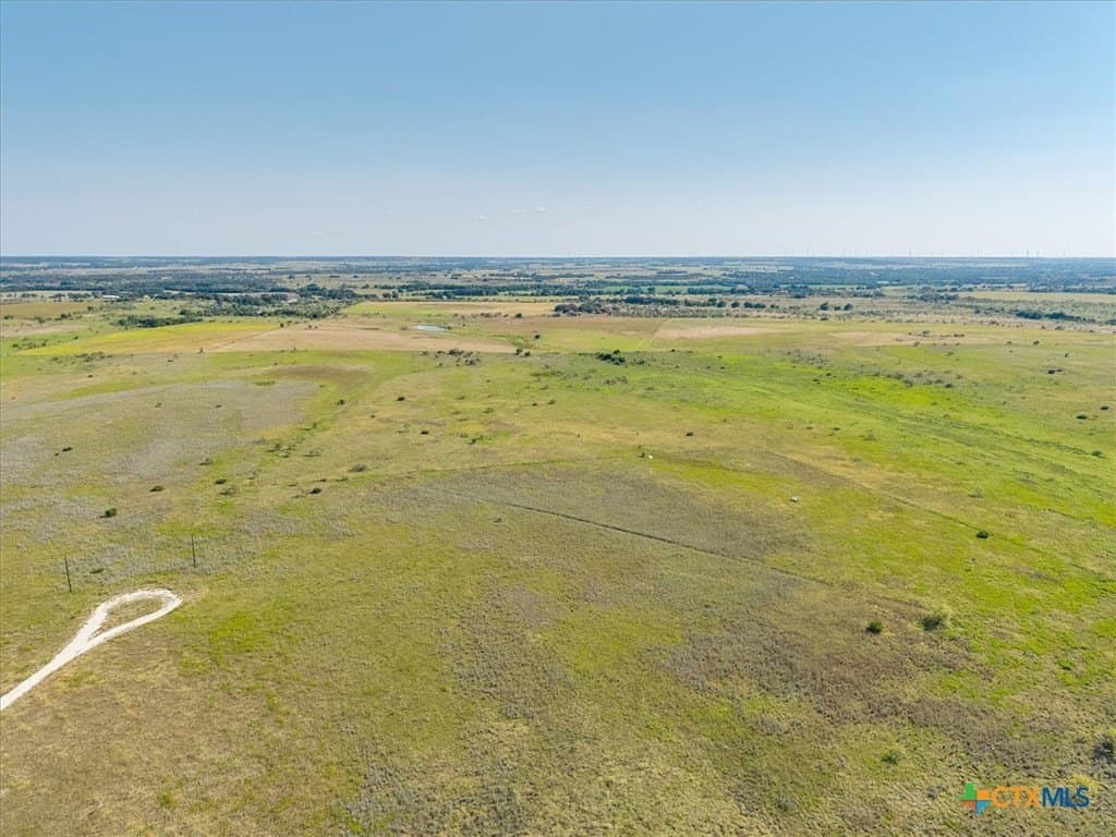 30.24 acres in Hamilton County - photo 2