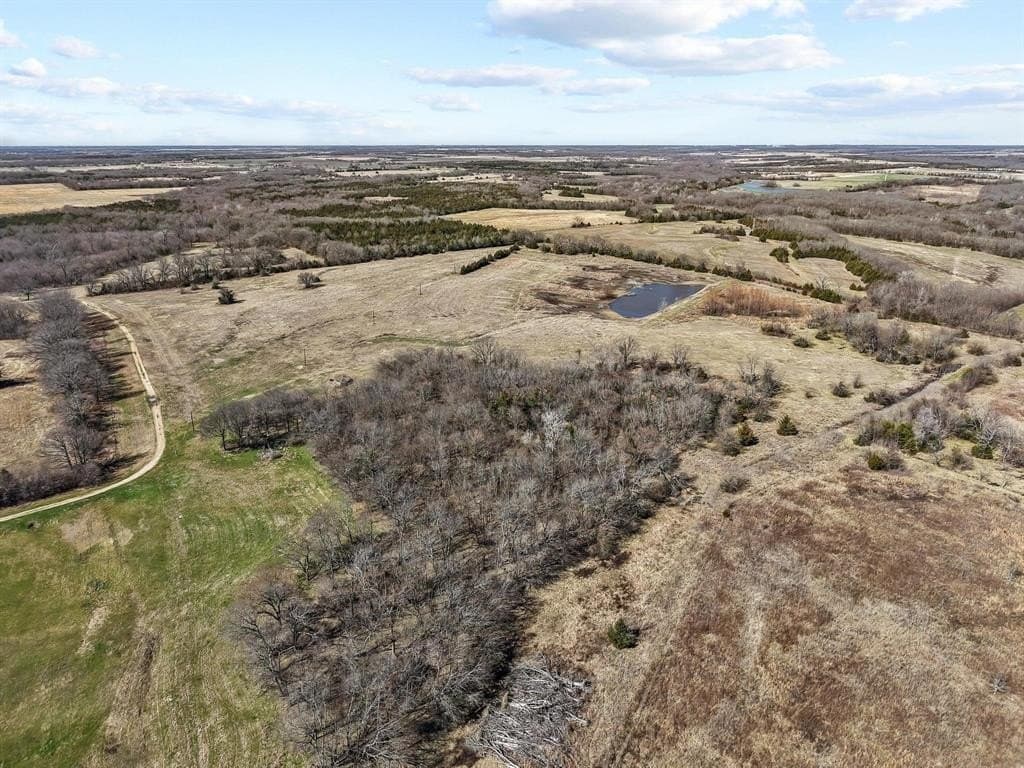 594.65 acres in Lamar County - photo 13