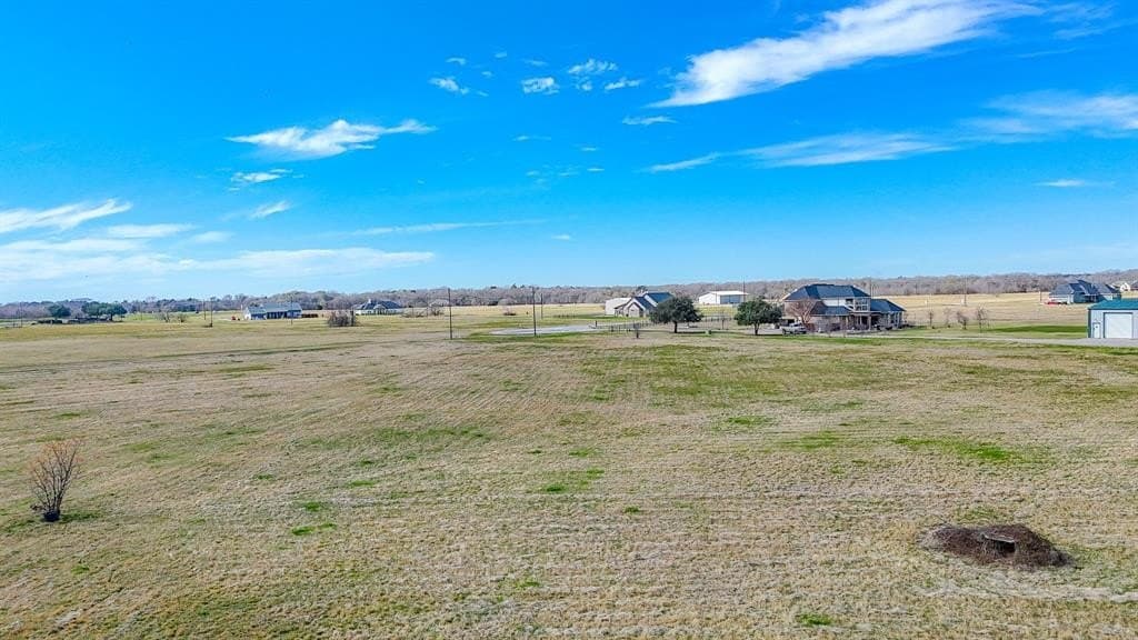 5.03 acres in Navarro County - photo 3