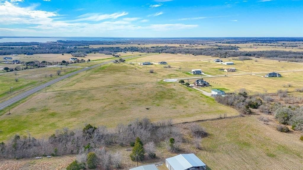 5.03 acres in Navarro County - photo 13