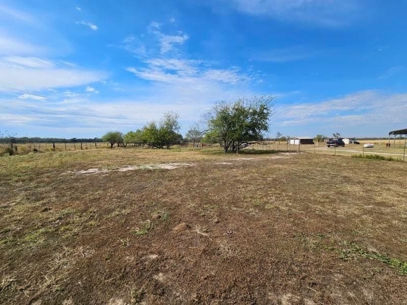 10 acres in Kaufman County - photo 22