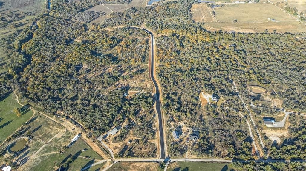 10.75 acres in Wise County - photo 4