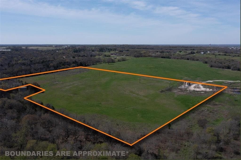 22.46 acres in Grayson County - photo 2