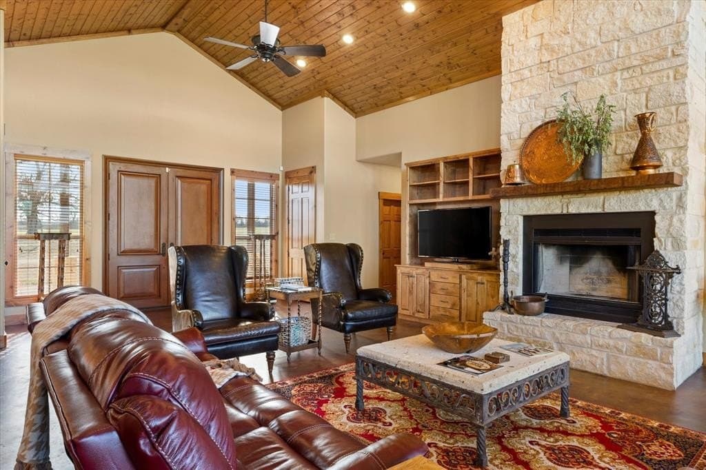 10 acres in Titus County - photo 25